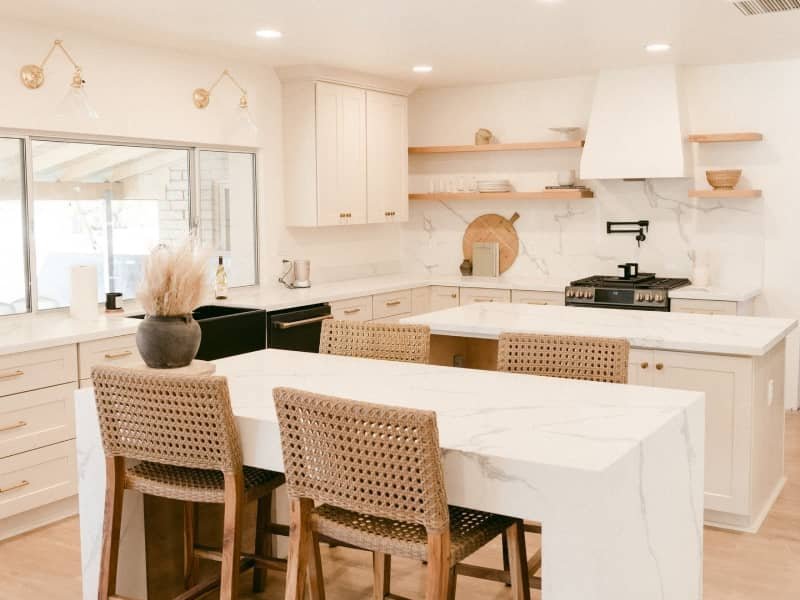 Flooring experts at Aladdin Flooring LLC